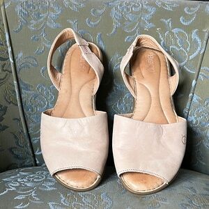 Born leather Sandals